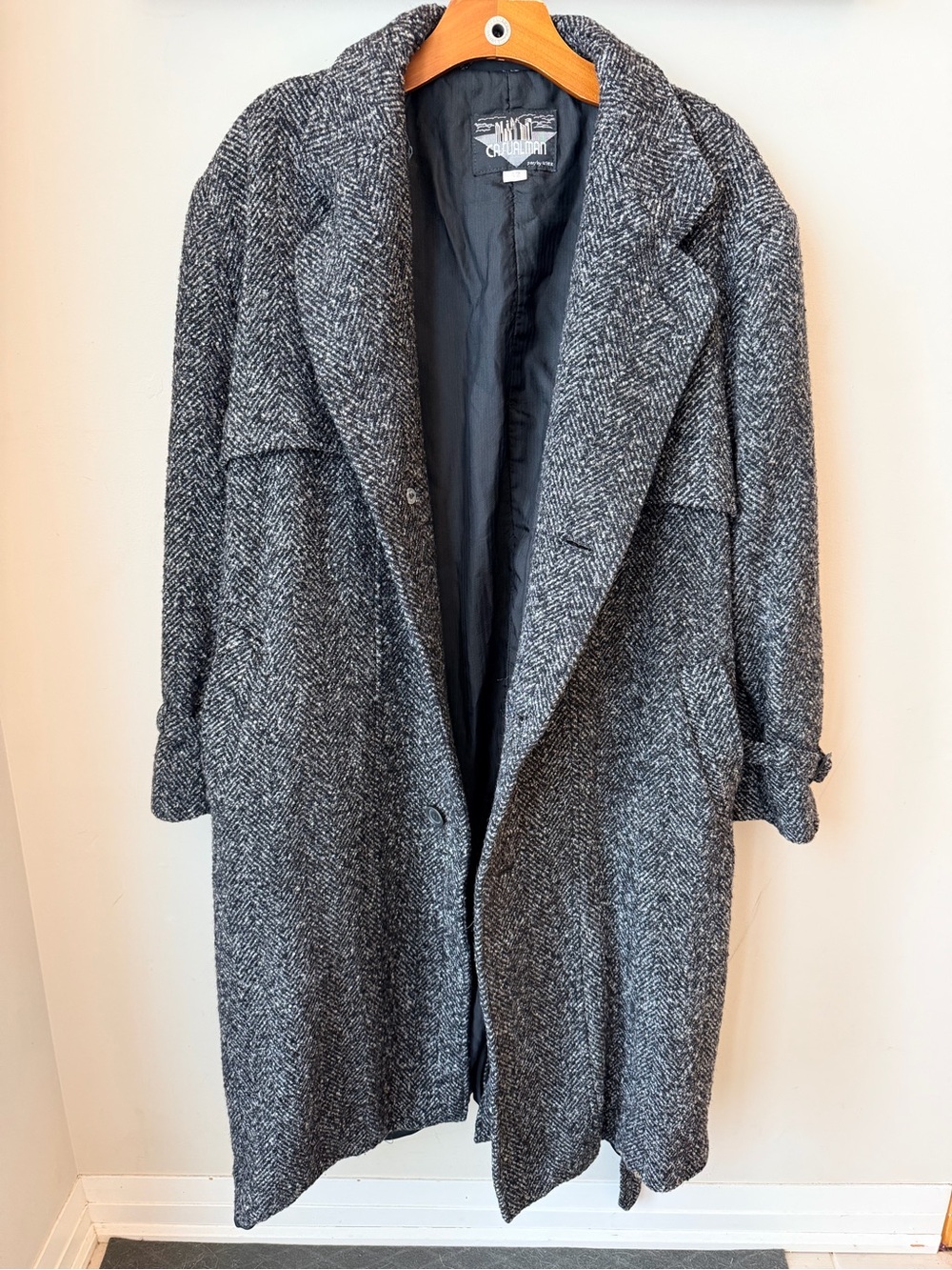 Casualman Men’s 42 Wool Blend Herringbone Belted Coat • Unisex Dark Academia